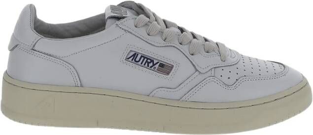 Autry Witte Leren Veterschoenen White Dames