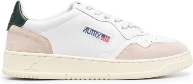 Autry Witte leren sneakers met groene hiel geïnspireerd op jaren 80 design White Heren