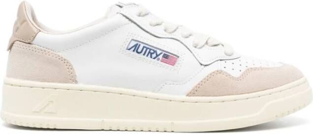 Autry Witte Peper Lage Sneakers White Dames