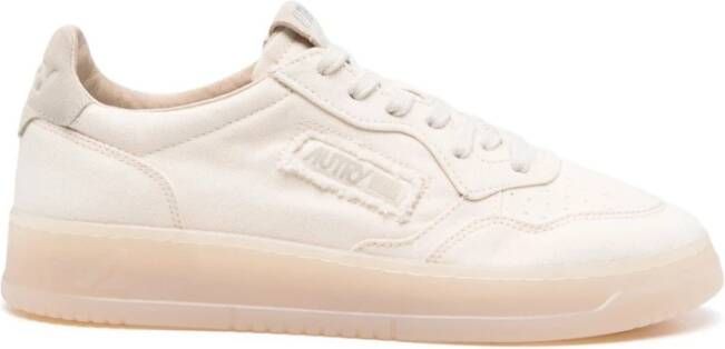 Autry Witte Sneakers met Geperforeerde Neus White Heren