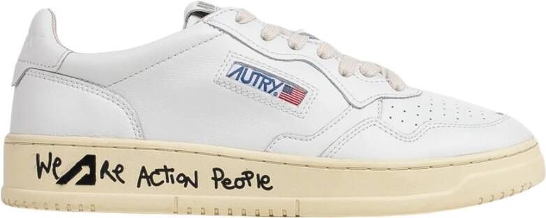 Autry Witte Sneakers met Geschilderde Zool White Dames