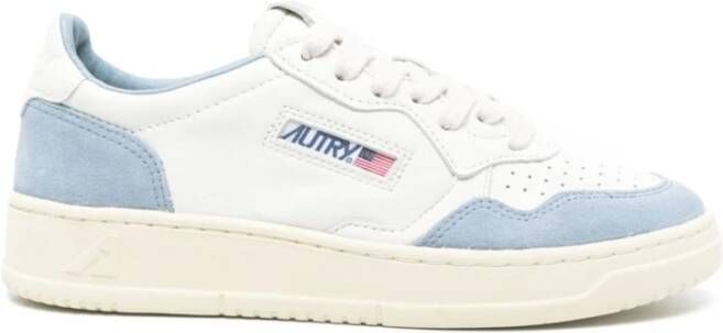 Autry Witte Sneakers met Lichtblauwe Inzetstukken White Dames