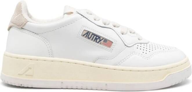 Autry International Low-Top Sneakers baskets medalist en cuir 11 in beige