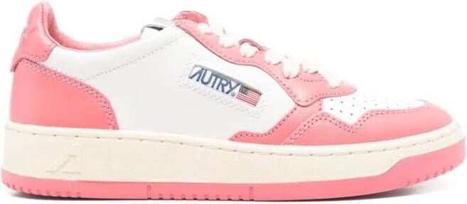 Autry Witte Veterschoenen met Geperforeerde Neus Pink Dames