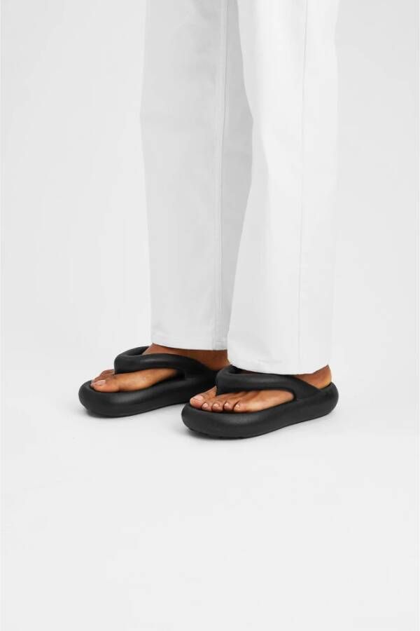 Axel Arigato Teenslippers Sliders Zwart Dames