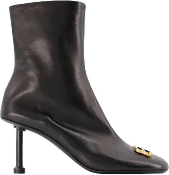 Balenciaga Leather boots Black Dames