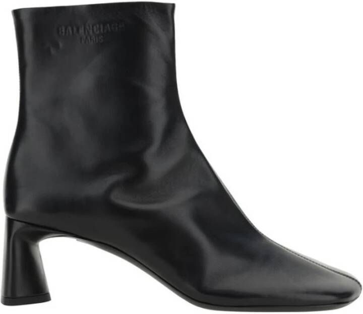 Balenciaga Leren Enkellaarzen met Vierkante Neus Black Dames