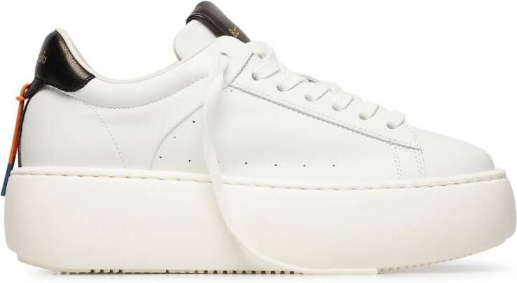 Barracuda Schoenen Wit White Dames