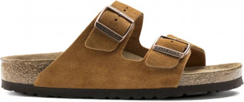 Birkenstock Klassieke Suède Sandaal met Zacht Voetbed Brown Heren