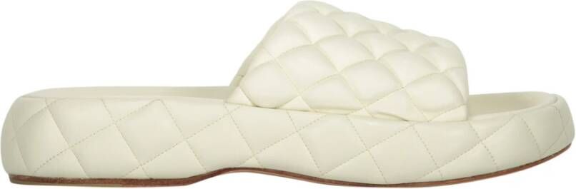 Bottega Veneta Geweven leren muilen White Dames