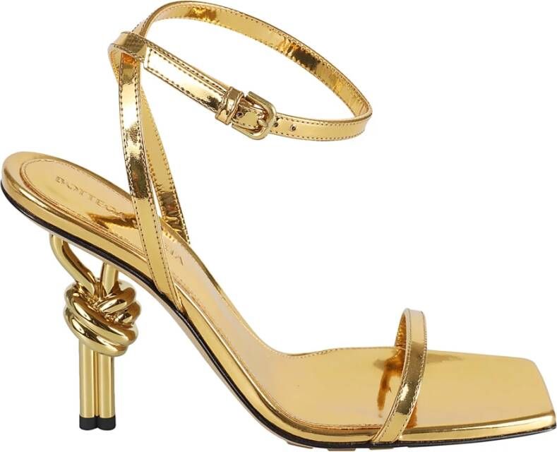 Bottega Veneta Gouden metallic sandalen met hoge hak Yellow Dames