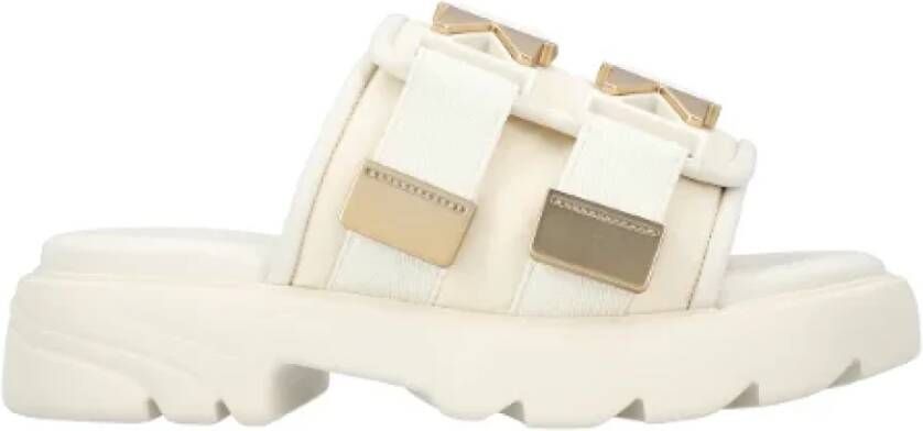 Bottega Veneta Leather flats Beige Dames