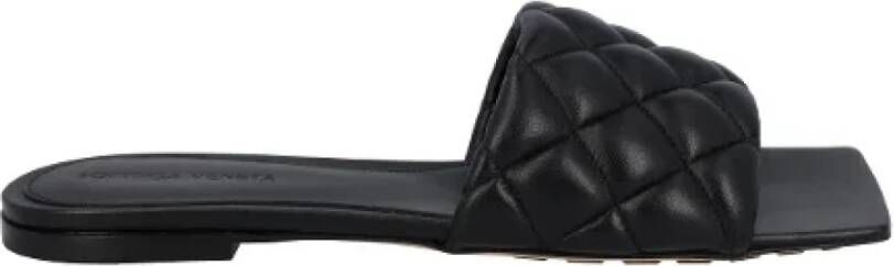 Bottega Veneta Leather flats Black Dames