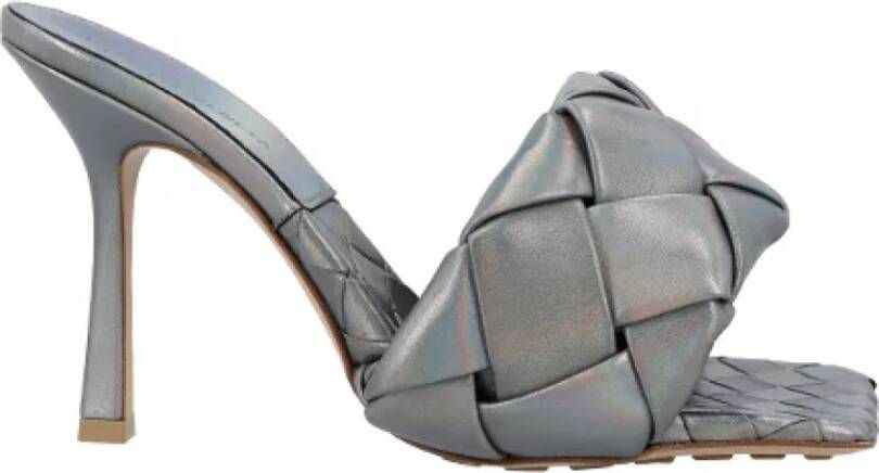 Bottega Veneta Leather heels Gray Dames