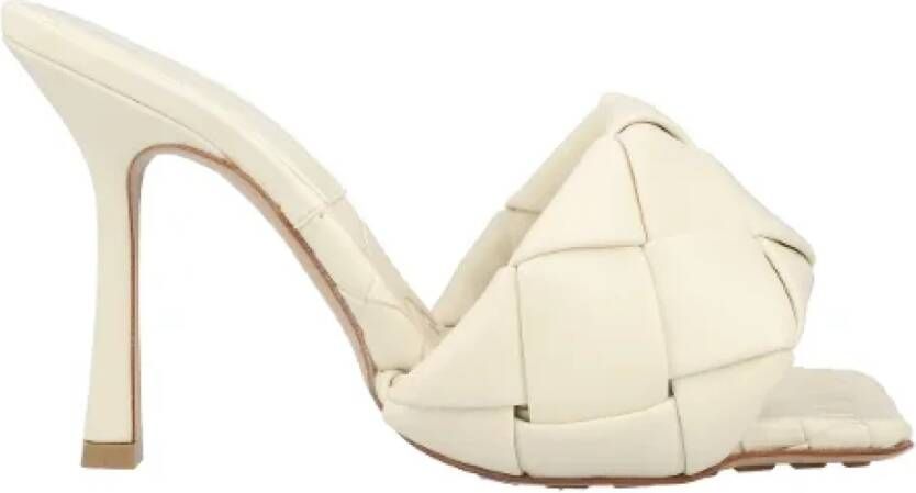 Bottega Veneta Leather mules White Dames