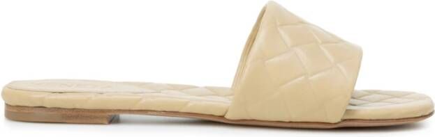 Bottega Veneta Leren sandalen met weefmotief Beige Heren