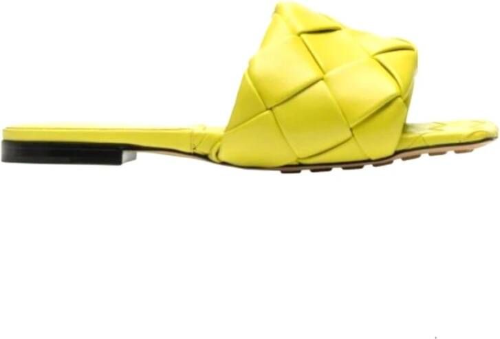 Bottega Veneta Stijlvolle Slippers voor Dagelijks Comfort Yellow Dames