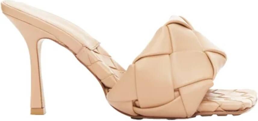 Bottega Veneta Vintage Pre-owned Leather heels Beige Dames