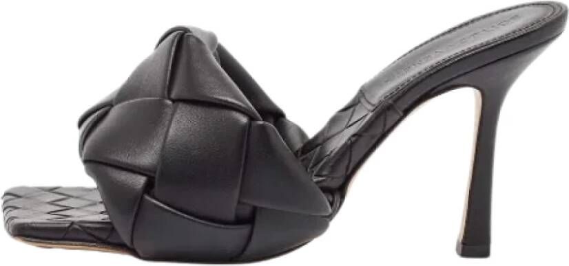 Bottega Veneta Vintage Pre-owned Leather sandals Black Dames