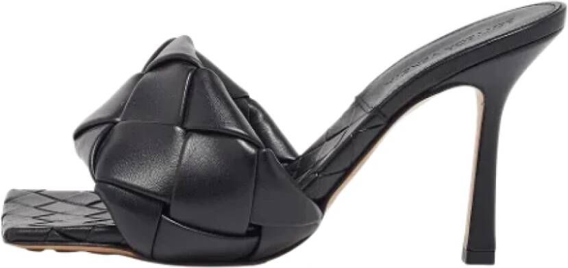 Bottega Veneta Vintage Pre-owned Leather sandals Black Dames