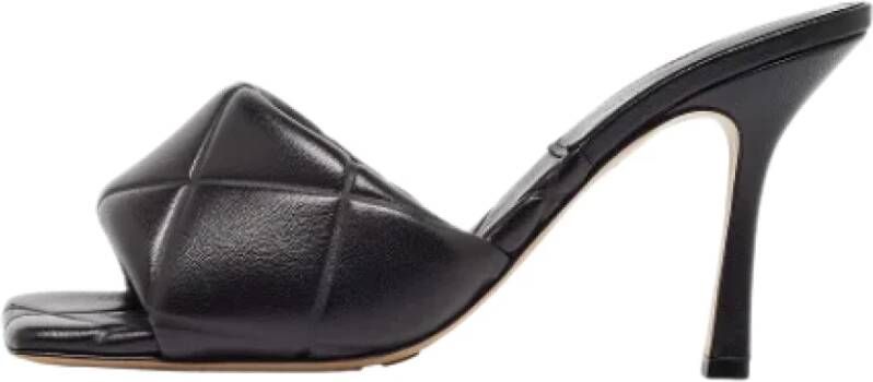 Bottega Veneta Vintage Pre-owned Leather sandals Black Dames