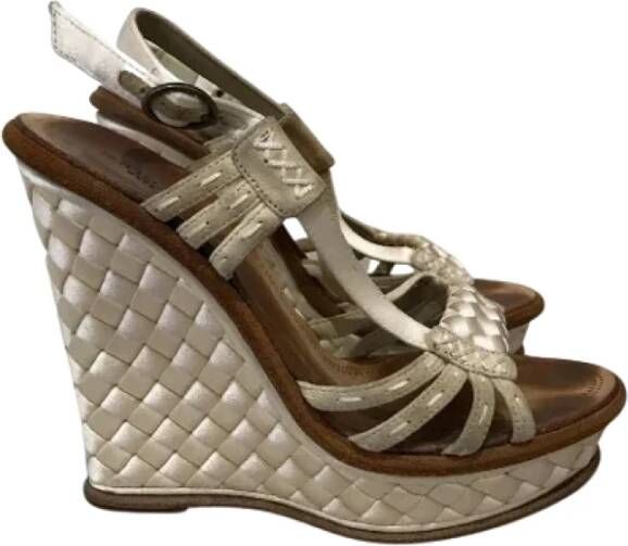 Bottega Veneta Vintage Pre-owned Sandals Beige Dames