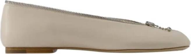 Burberry Leather flats Beige Dames