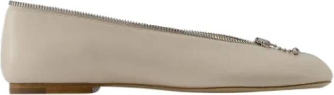 Burberry Leather flats White Dames