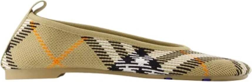 Burberry Nylon flats Beige Dames