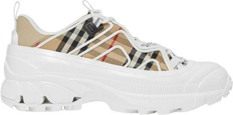 Burberry Sneakers Beige Heren