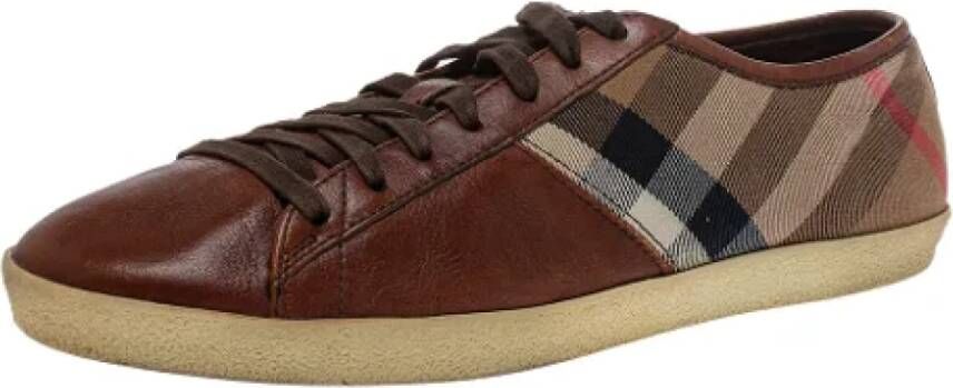 Burberry Vintage Pre-owned Canvas sneakers Brown Dames