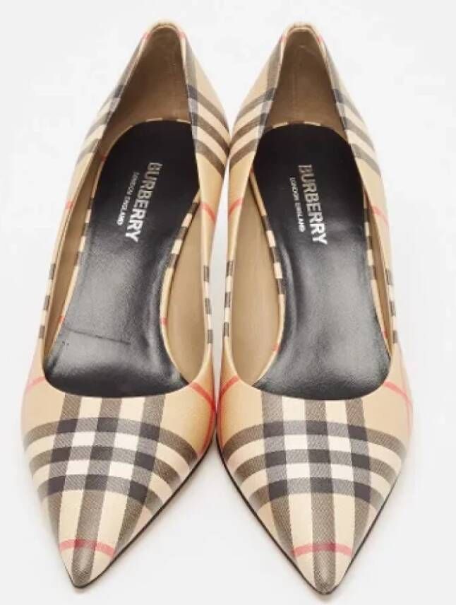 Burberry Vintage Pre-owned Coated canvas heels Beige Dames