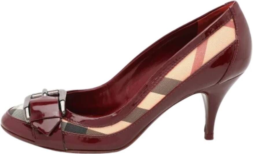 Burberry Vintage Pre-owned Coated canvas heels Red Dames