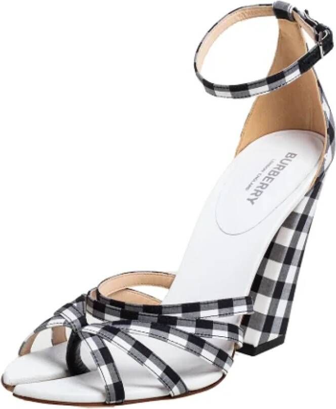 Burberry Vintage Pre-owned Fabric sandals Black Dames