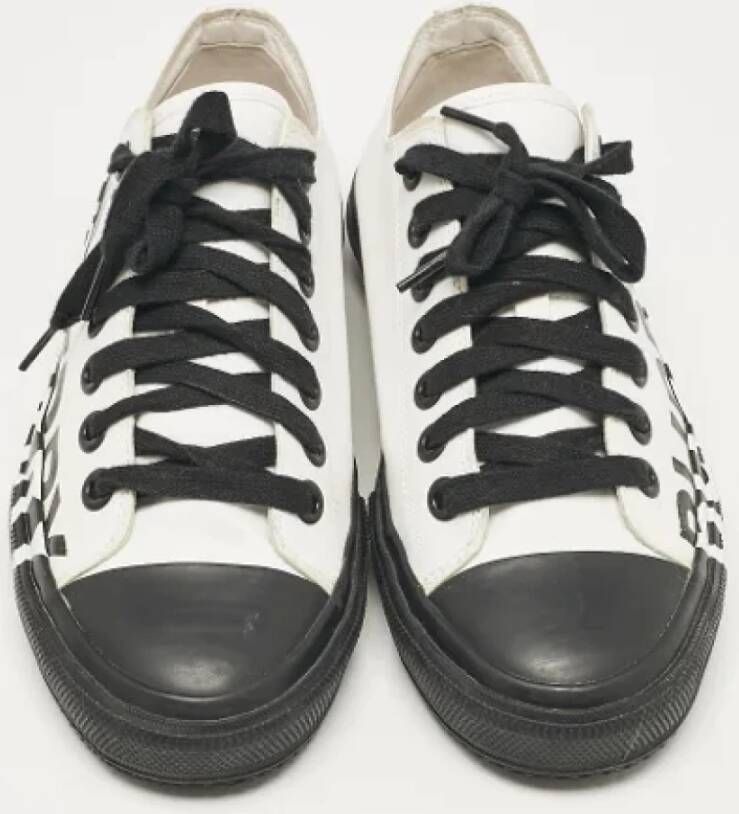 Burberry Vintage Pre-owned Fabric sneakers White Dames