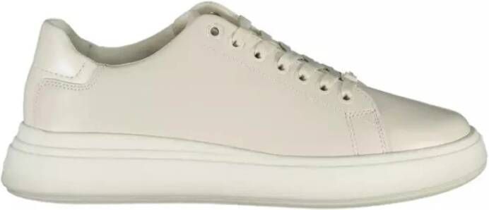 Calvin Klein Sportieve Beige Vetersneakers met Contrastdetails Beige Dames