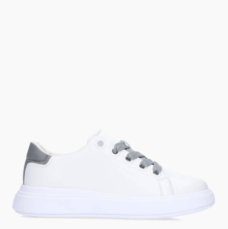 Calvin Klein Bicolor leren sneakers reliëf logo White Dames