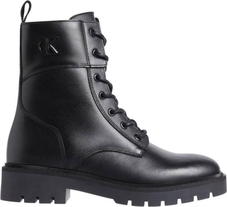 Calvin Klein Veterschoenen COMBAT BOOT MID ZIP LTH IN CALF blokhak veterschoen enkellaars met zij ck-sieraad