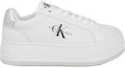 Calvin Klein Plateausneakers BOLD PLATF LOW LACE LTH ML MTL met zijlogo vrijetijdsschoen lage schoen veterschoen