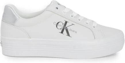 Calvin Klein Zilveren Leren Sneakers voor Vrouwen White Dames