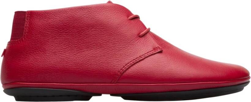 Camper Nina veterschoenen met vierkante neus Rood