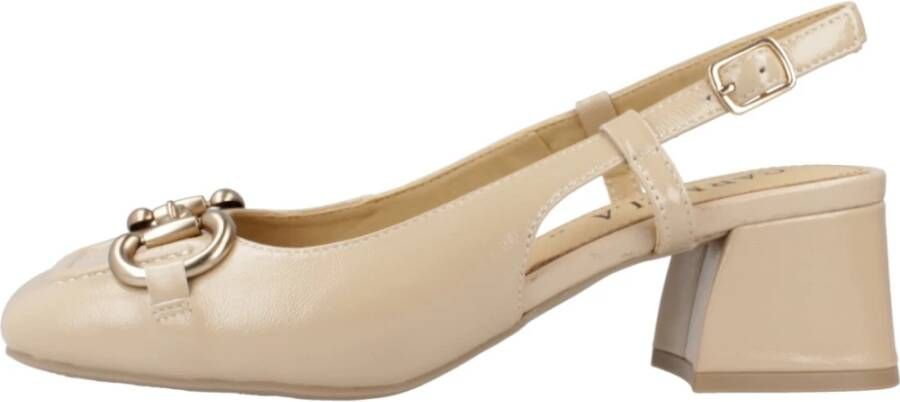 Carmela Klassieke Pumps 161443C Beige Dames