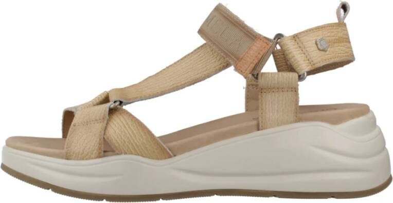 Carmela Stijlvolle Platte Sandalen voor Vrouwen Beige Dames