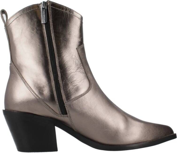 Carmela Western Style Cowboy Boots Gray Dames