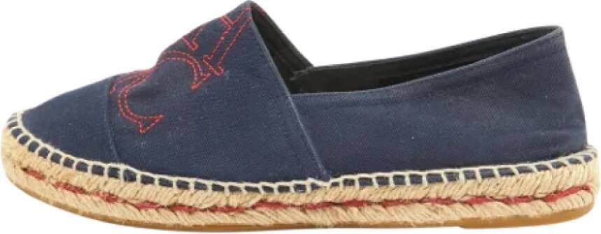 Carolina Herrera Pre-owned Canvas flats Blue Dames