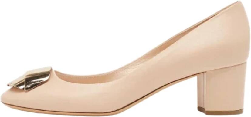 Casadei Pre-owned Leather heels Beige Dames