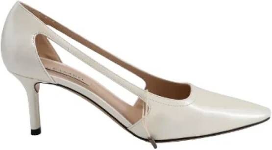 Casadei Pre-owned Leather heels White Dames