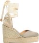 Castañer Chiara sateen espadrilles met striksluiting en 11 cm sleehak met dubbele platform. Beige Dames - Thumbnail 9