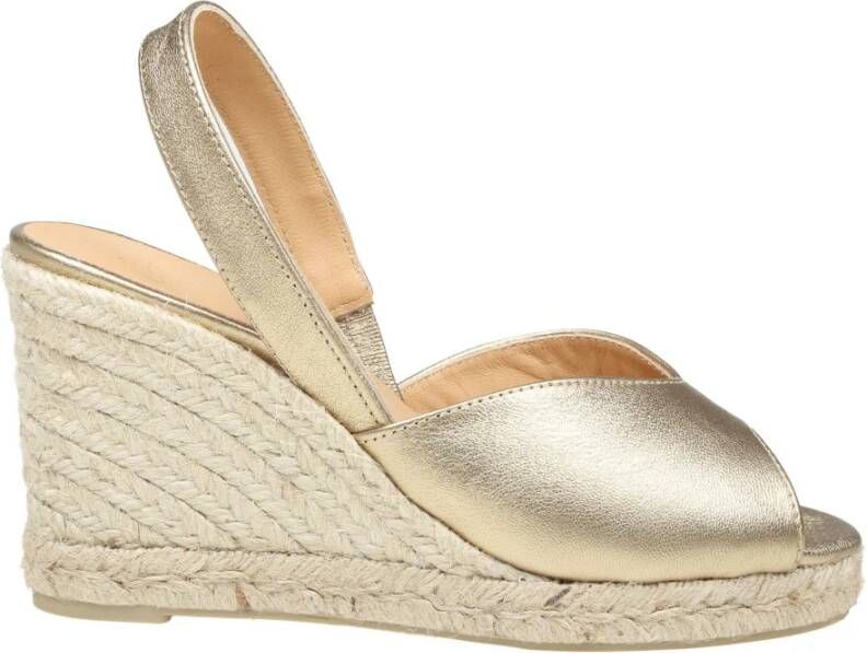 Castañer Metallic Leren Espadrilles met Jute Sleehak Yellow Dames