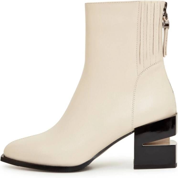 Cesare Gaspari Elegante Leren Blokhaklaarzen Beige Dames